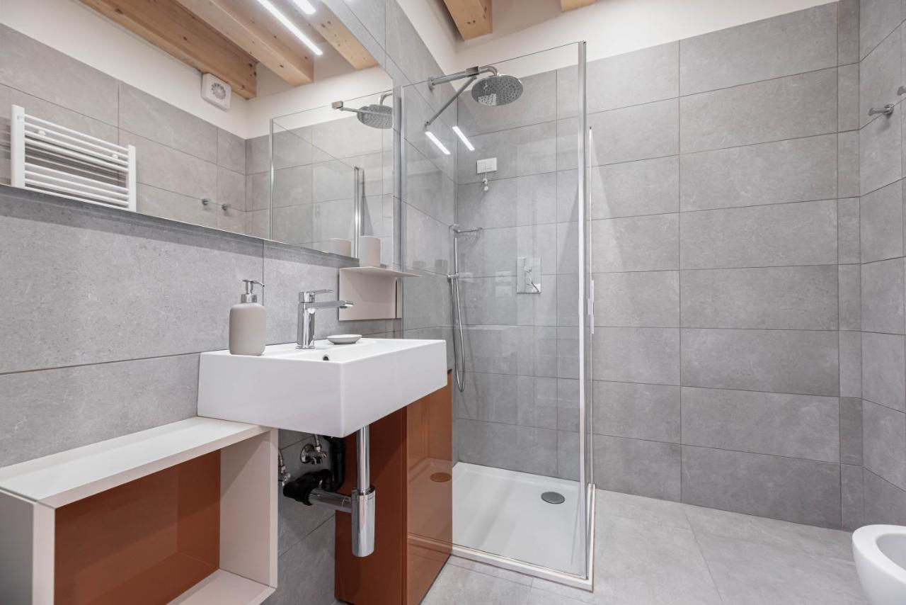 Palazzo '900 Design Flats - Il Poeta Apartment Padova